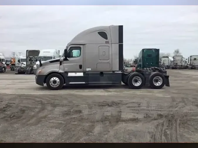 2020 Freightliner Cascadia