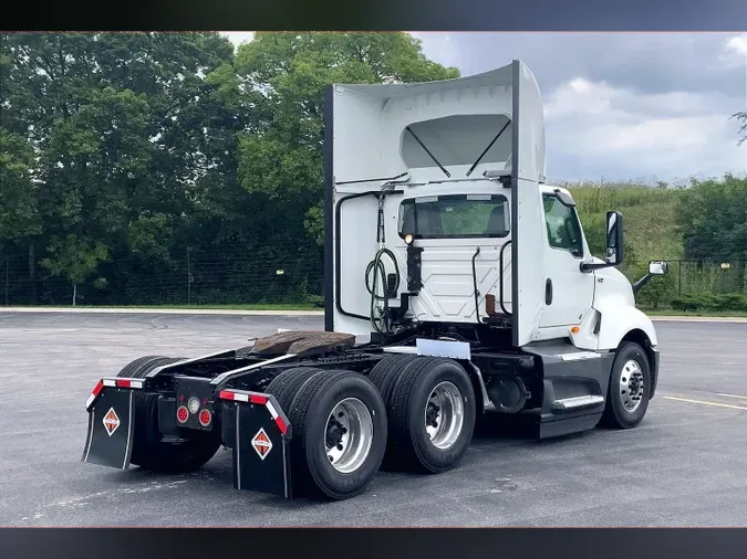 2021 INT LT625 6x4