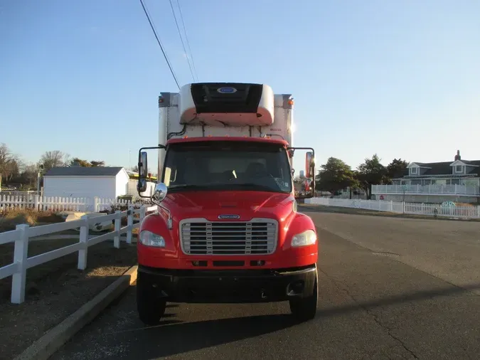 2015 FREIGHTLINER M2