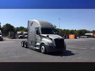 2023 Freightliner Cascadia 126