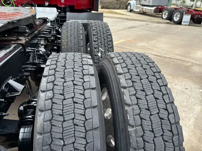 2023 Peterbilt 579
