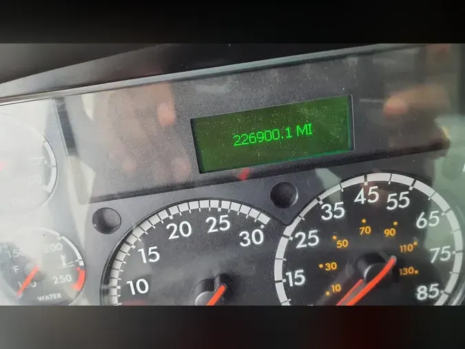 2019 FREIGHTLINER/MERCEDES M2 106f184527f9906ba5e9aeda63d6ce490df