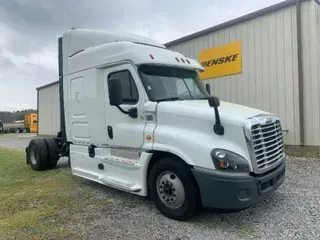 2019 FREIGHTLINER X12542ST