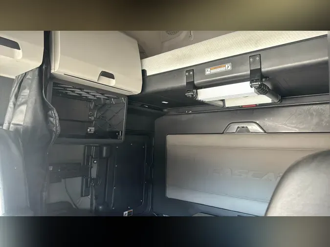 2021 Freightliner Cascadia 126