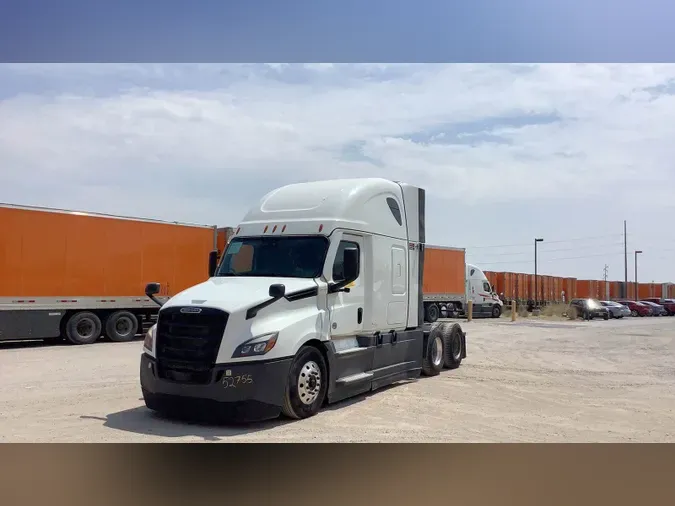 2022 Freightliner Cascadia