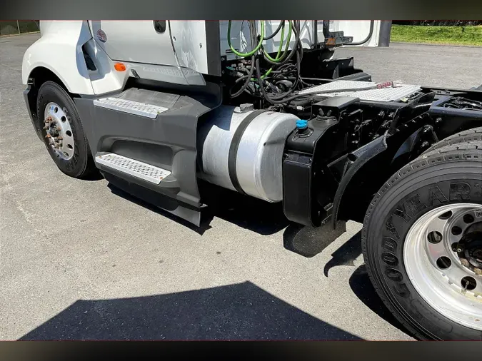 2021 INT LT625 6x4