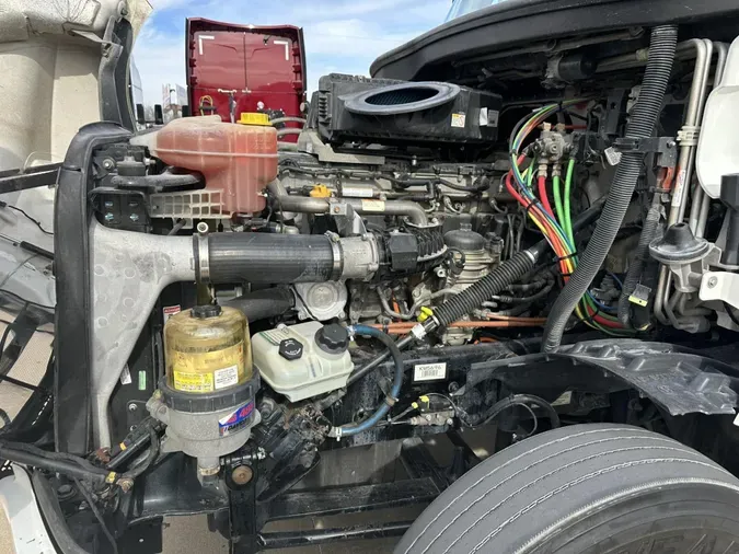 2019 Freightliner Cascadiaf1a012e8430f17f9b179a0c157a4c2c0