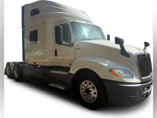 2022 International LT625