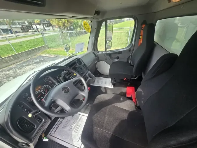 2019 FREIGHTLINER/MERCEDES M2 106f1a3a927b88f5c7064cf5540001d4fae