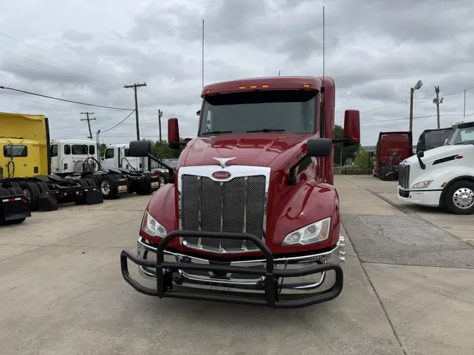 2022 Peterbilt 579