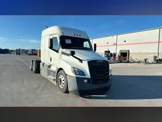 2020 Freightliner Cascadia