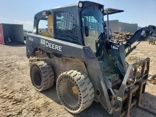 2014 John Deere 332E
