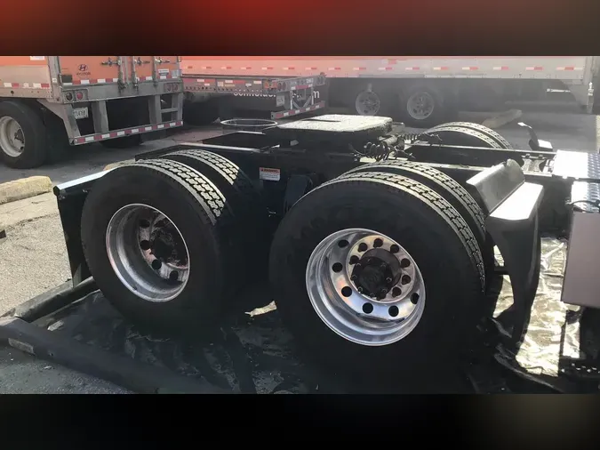 2022 Freightliner Cascadia 126f1af3a12eb91c9ddcdc66fdf82ff1705