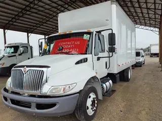 2019 NAVISTAR INTERNATIONAL 4300 LP