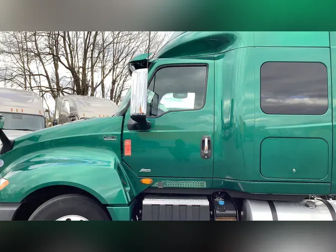 2021 International LT