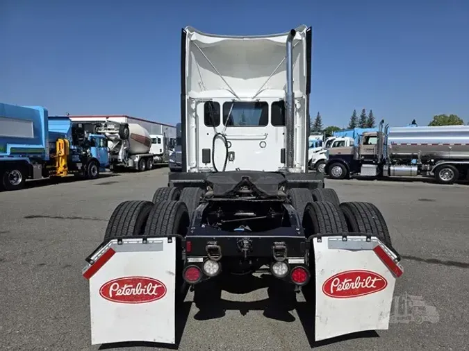 2021 PETERBILT 579