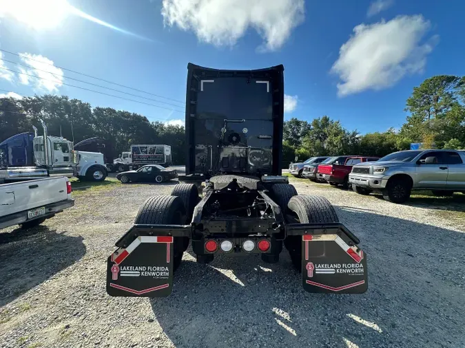 2020 Kenworth T680