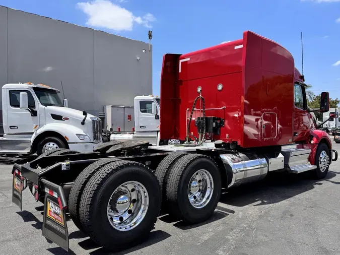 2023 Peterbilt 579