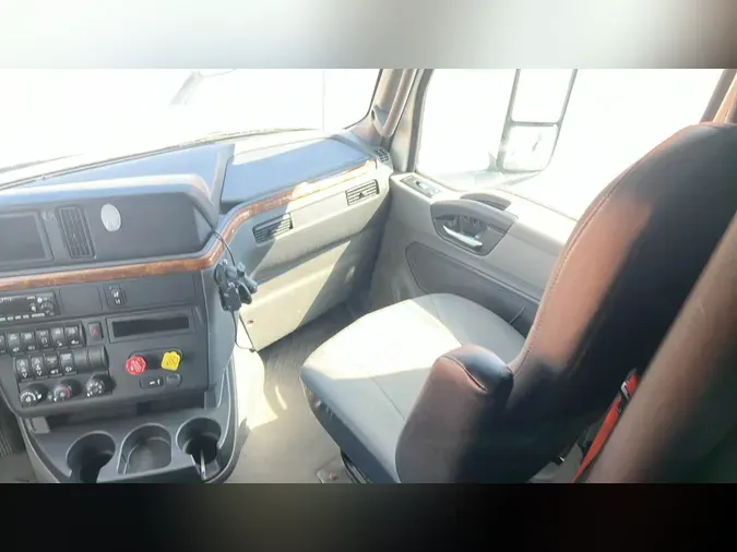 2020 International LT