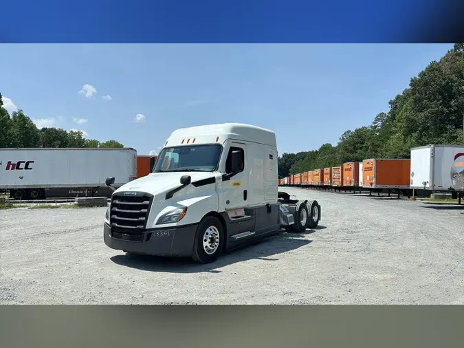 2021 Freightliner Cascadia 126f1c41fa26a41a1a5f75c9aa1e3a682df