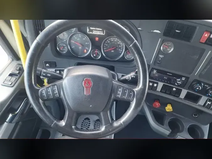2021 KENWORTH T680