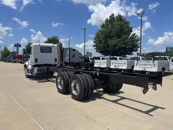 2019 Peterbilt 567