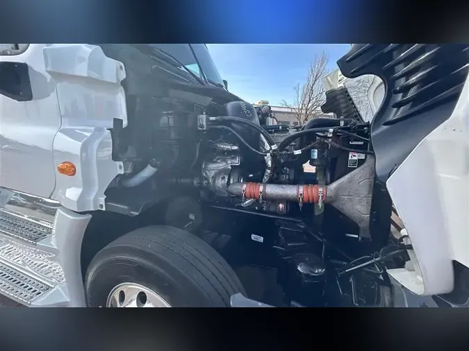 2020 FREIGHTLINER CASCADIA