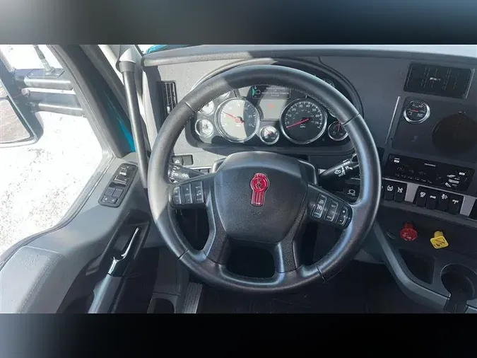 2021 KENWORTH T680