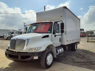 2019 NAVISTAR INTERNATIONAL 4300 LP