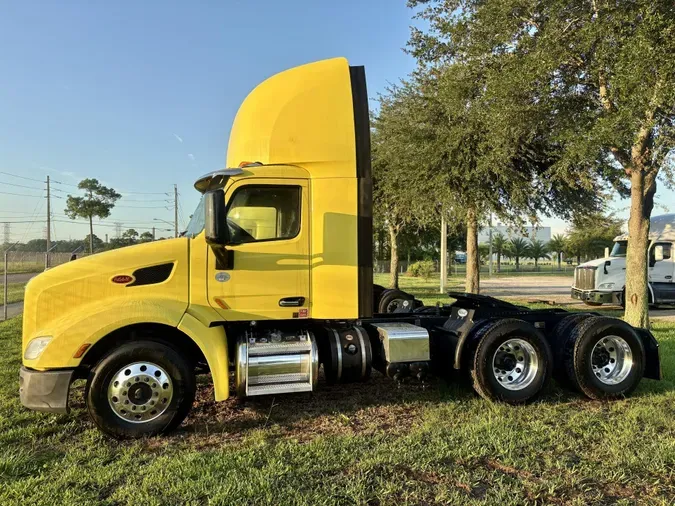 2021 Peterbilt 579