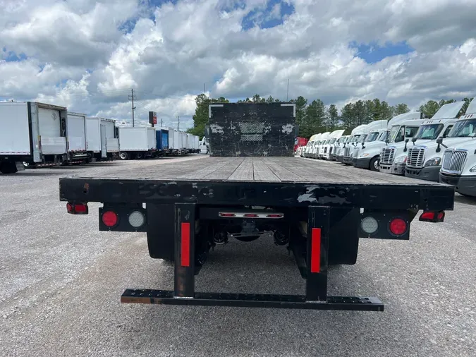 2014 FREIGHTLINER/MERCEDES M2 106