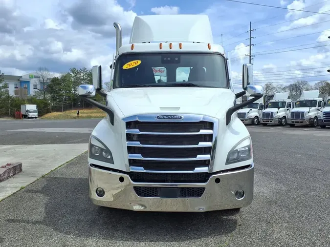 2020 FREIGHTLINER/MERCEDES NEW CASCADIA 116f1cabdb5dc80c1db1fa7accc311e5494