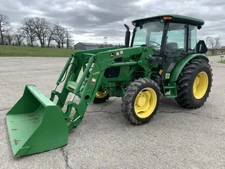 2015 John Deere 5055E