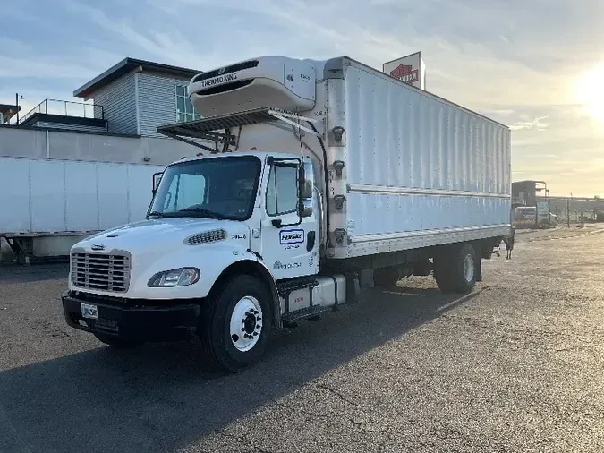 2017 Freightliner M2