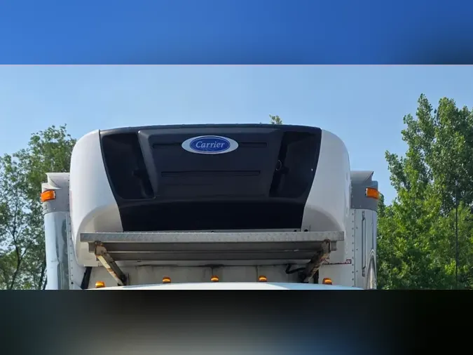 2019 FREIGHTLINER/MERCEDES M2 106