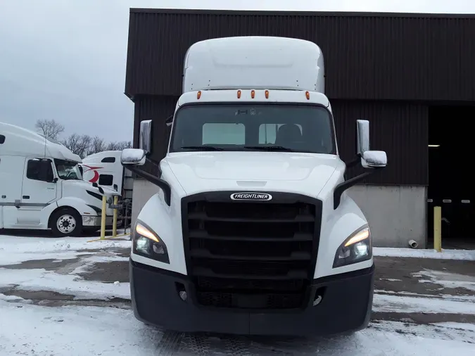 2020 FREIGHTLINER/MERCEDES NEW CASCADIA 116