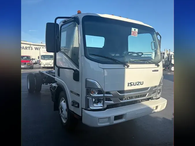 2025 ISUZU GAS NPRGASHD