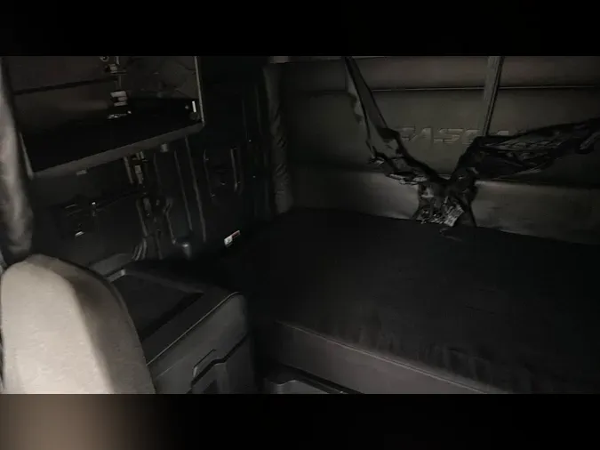 2024 Freightliner Cascadia 126