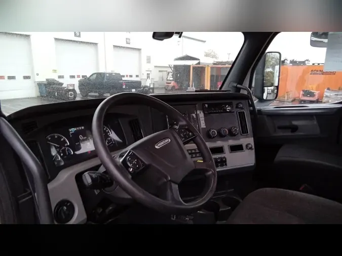 2020 Freightliner Cascadia 126f1e27e502b8c835a4bcb78273dc17bba