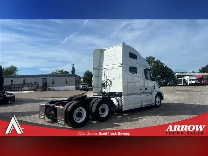 2019 VOLVO VNL760