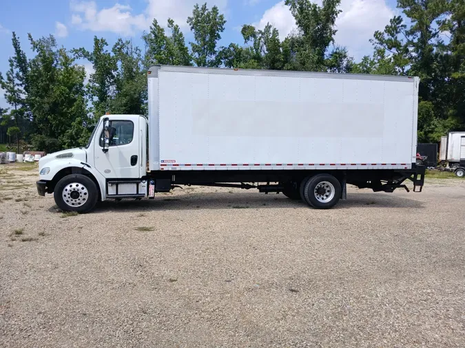 2018 FREIGHTLINER/MERCEDES M2 106