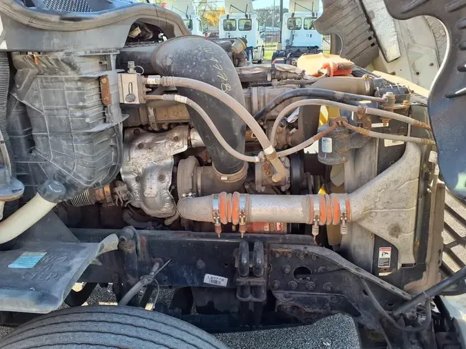 2020 FREIGHTLINER/MERCEDES CASCADIA 125