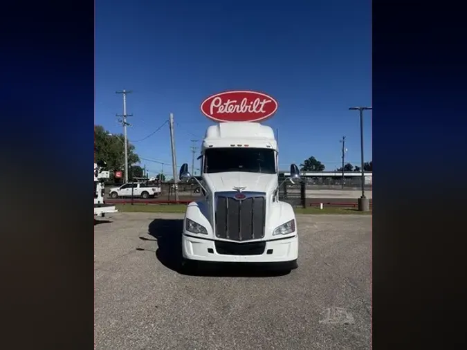 2023 PETERBILT 579