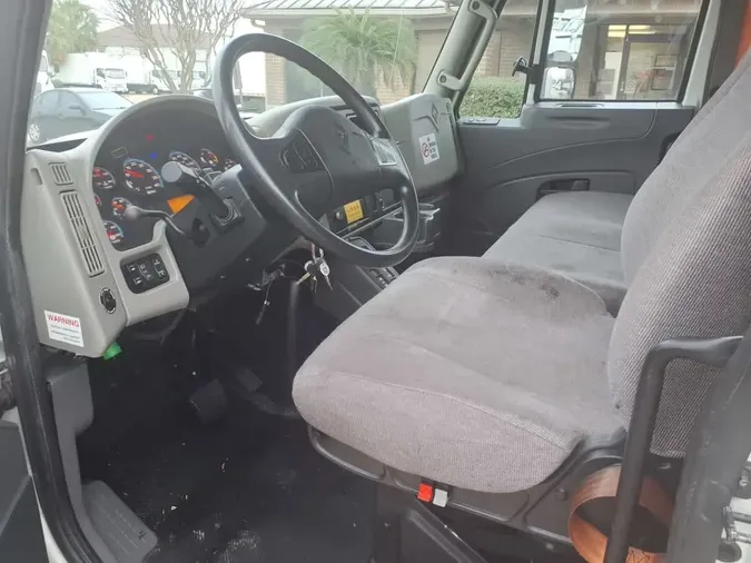 2018 NAVISTAR INTERNATIONAL 4300