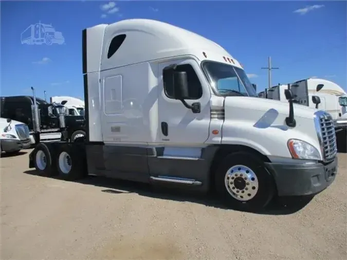 2019 FREIGHTLINER CASCADIA 125