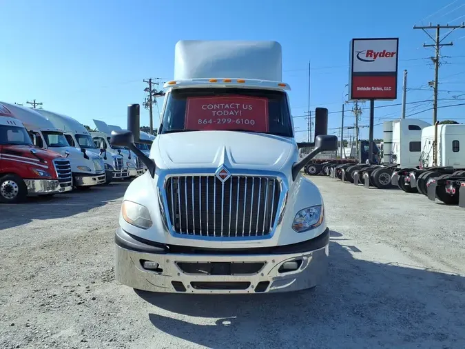 2019 NAVISTAR INTERNATIONAL LT625 DAYCAB T/A