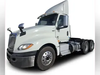 2020 International LT625