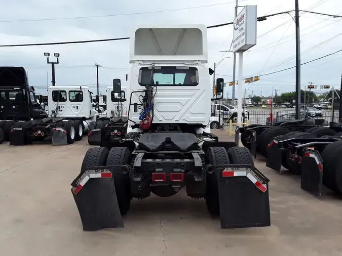 2020 NAVISTAR INTERNATIONAL RH613 DAYCAB S/A