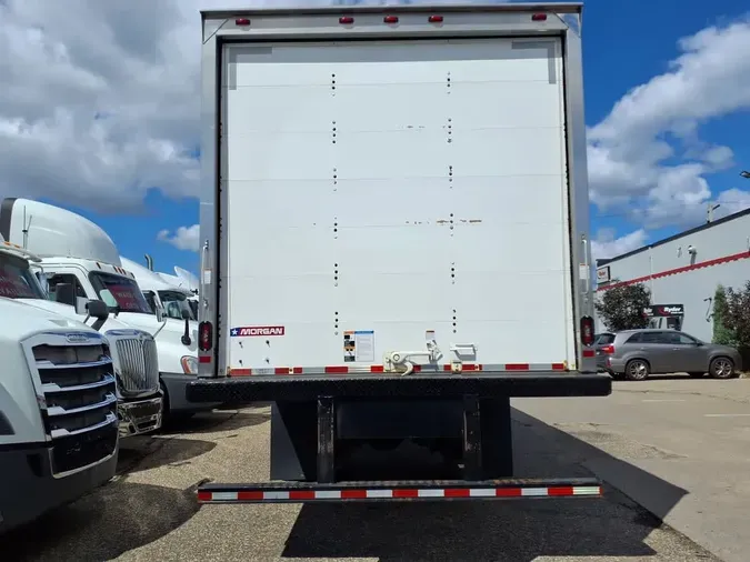 2020 FREIGHTLINER M2 106