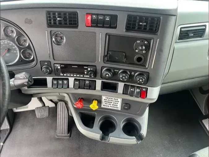 2022 Kenworth T680